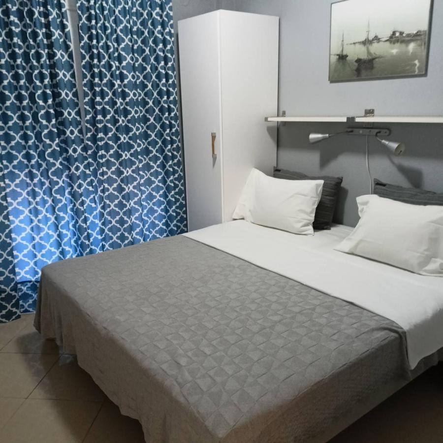 Ofrinio Central Apartments 外观 照片