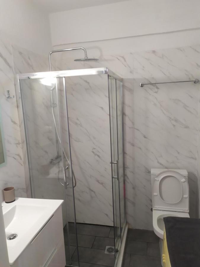 Ofrinio Central Apartments 外观 照片